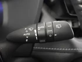 Toyota RAV4 thumbnail 36