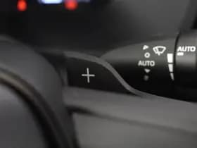 Toyota RAV4 thumbnail 38