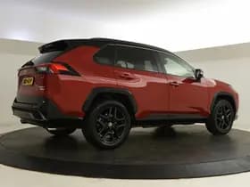 Toyota RAV4 thumbnail 7
