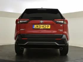 Toyota RAV4 thumbnail 8
