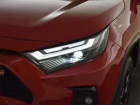 Toyota RAV4 thumbnail 9
