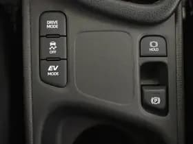 Toyota Yaris thumbnail 19