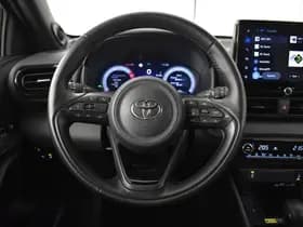 Toyota Yaris thumbnail 9