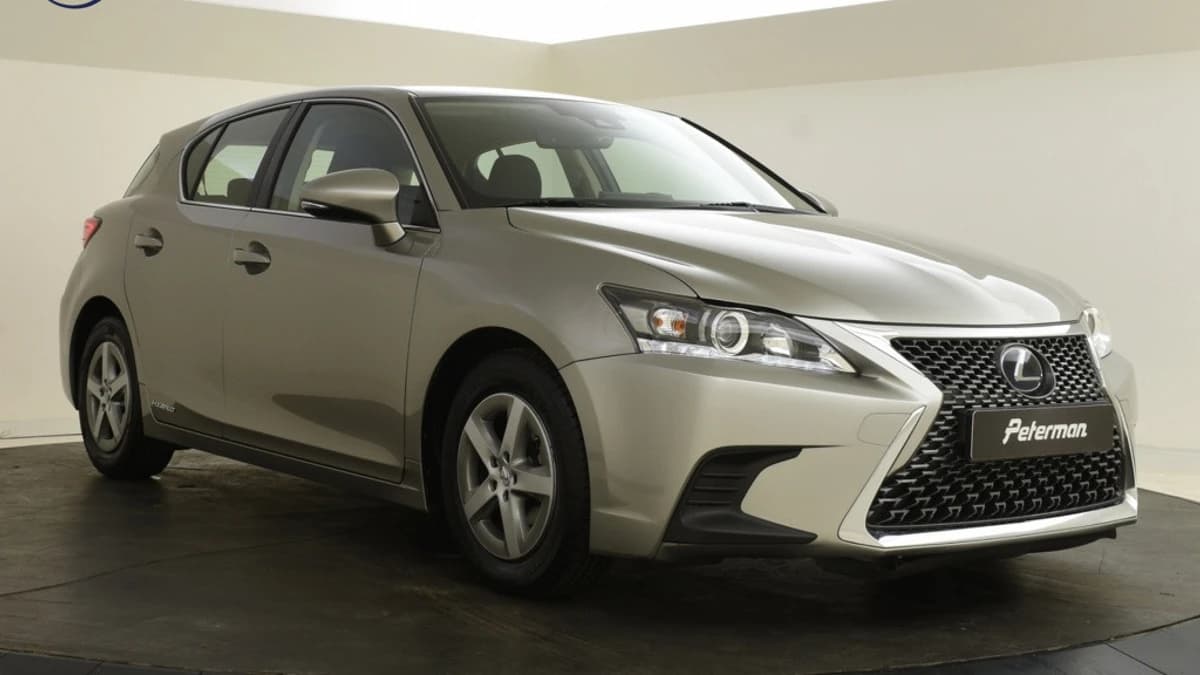 Lexus CT — foto 1