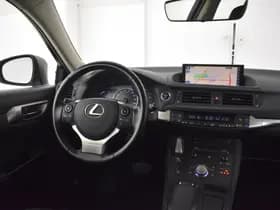 Lexus CT thumbnail 4