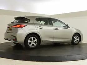 Lexus CT thumbnail 5