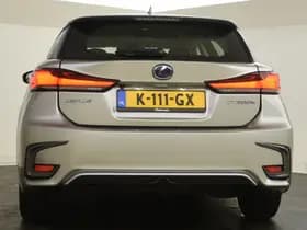 Lexus CT thumbnail 8