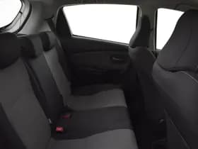 Toyota Yaris thumbnail 24