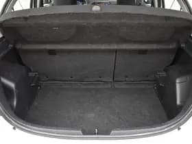 Toyota Yaris thumbnail 25