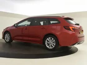 Toyota Corolla thumbnail 2