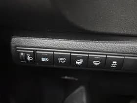 Toyota Corolla thumbnail 18
