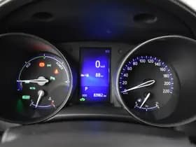 Toyota C-HR thumbnail 17