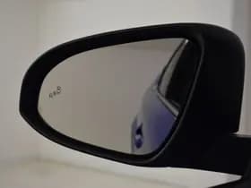 Toyota C-HR thumbnail 29