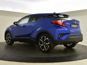 Toyota C-HR thumbnail 6