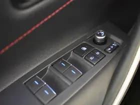 Toyota Corolla thumbnail 31
