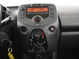 Toyota Aygo thumbnail 11