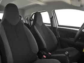 Toyota Aygo thumbnail 3