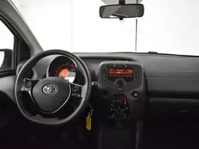 Toyota Aygo thumbnail 4