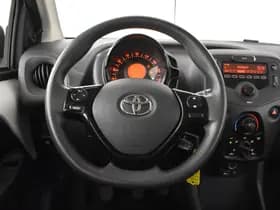 Toyota Aygo thumbnail 9