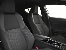 Toyota C-HR thumbnail 3
