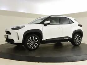 Toyota Yaris Cross thumbnail 2