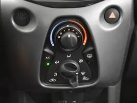Toyota Aygo thumbnail 25