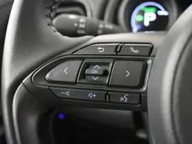 Toyota Yaris thumbnail 21