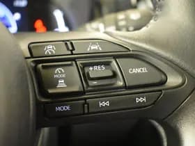 Toyota Yaris thumbnail 23