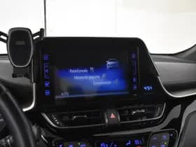 Toyota C-HR thumbnail 25