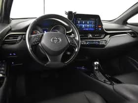 Toyota C-HR thumbnail 30
