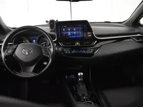 Toyota C-HR thumbnail 31