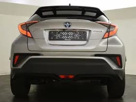 Toyota C-HR thumbnail 8