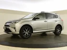 Toyota RAV4 thumbnail 2
