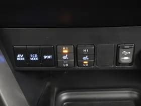 Toyota RAV4 thumbnail 13