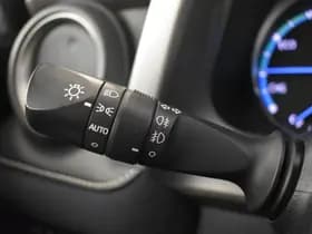 Toyota RAV4 thumbnail 21