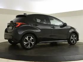 Toyota Yaris thumbnail 2