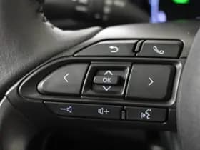 Toyota Yaris thumbnail 12