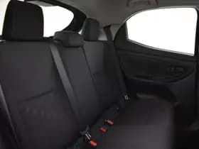 Toyota Yaris thumbnail 24