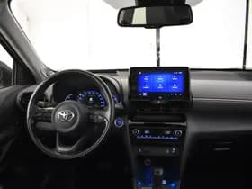 Toyota Yaris Cross thumbnail 3