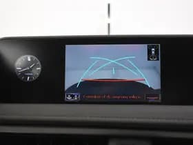 Lexus UX thumbnail 18