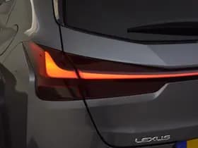 Lexus UX thumbnail 10