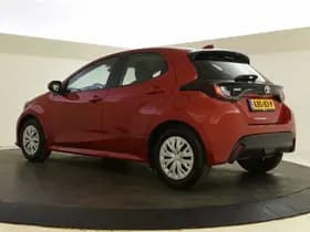 Toyota Yaris thumbnail 6
