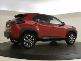 Toyota Yaris Cross thumbnail 2