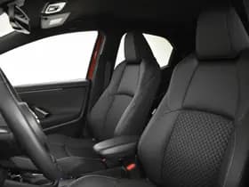 Toyota Yaris thumbnail 11
