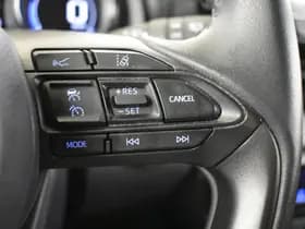 Toyota Yaris thumbnail 19