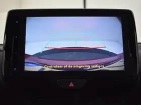 Toyota Yaris thumbnail 21