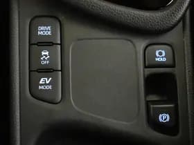Toyota Yaris thumbnail 23
