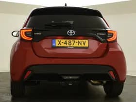 Toyota Yaris thumbnail 9