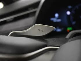 Lexus LBX thumbnail 16