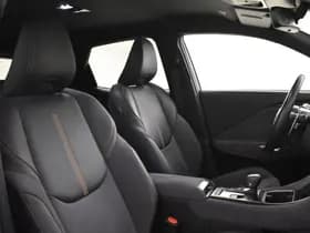 Lexus LBX thumbnail 3